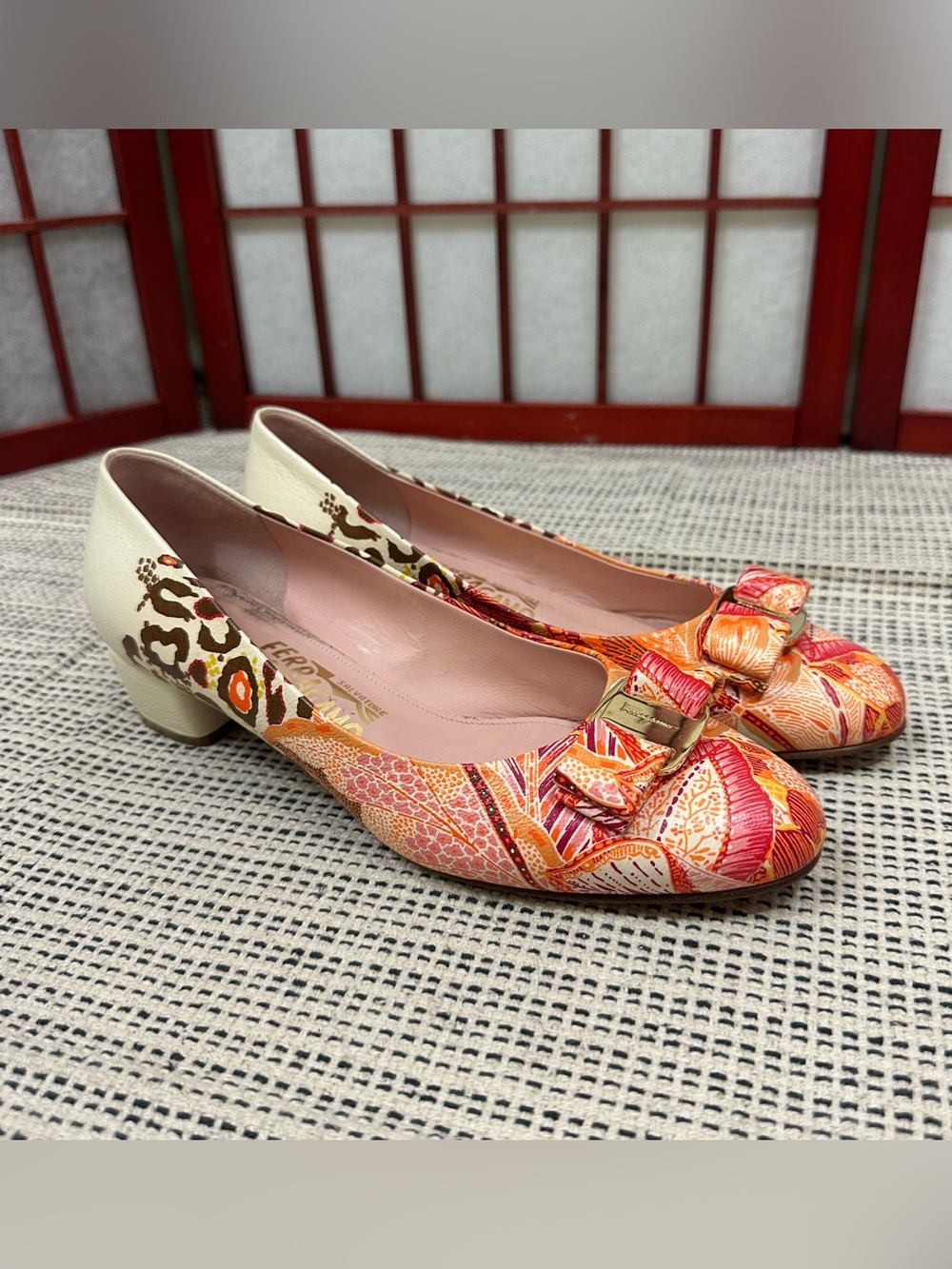 Salvatore Ferragamo Orange Pink Patterned Bow Flats